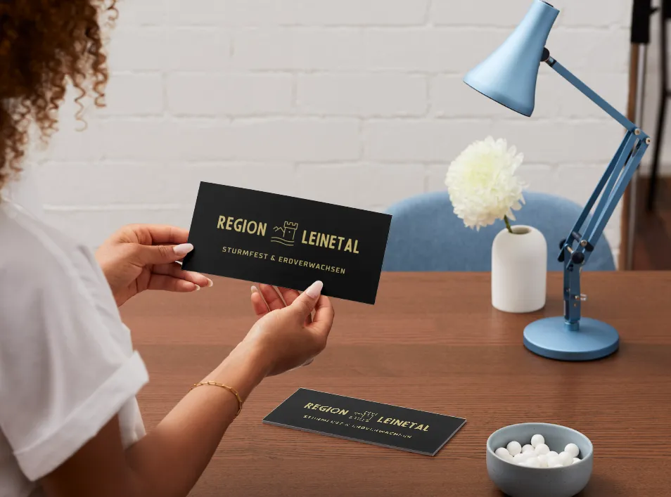 Druck von Werbekarten 21x9,9cm 100 Stück (Standardpapier, Matte Oberfläche, ohne Briefumschläge)